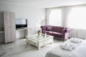 Фото номера Апартаменты Делюкс Отель Hotel Greys Polonia г. Zasutowo 3